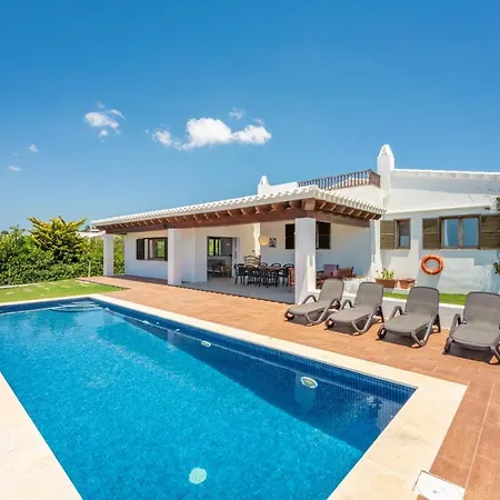 Bini Nura Villa Binibeca