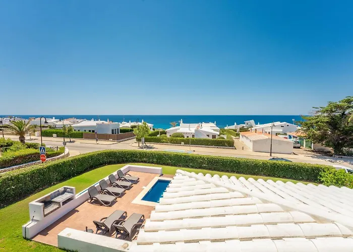 Bini Nura Villa Binibeca