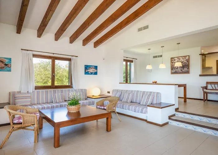 Bini Nura Villa Binibeca